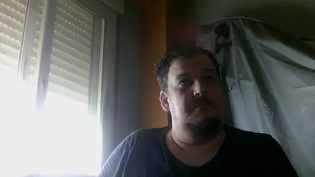 porkorossy online show from April 2026 07:01:01 AM