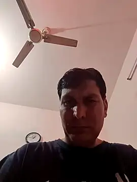 Snapshot of ZIMMY25 chatting on March 2025 07:10:01 PM ZIMMY25 online show from March 2025 07:10:01 PM