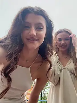 Skinny Alice online show from July 2026 01:18:01 PM