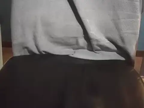 Snapshot of Pol8822 chatting on February 2025 10:44:02 PM Pol8822 online show from February 2025 10:44:02 PM