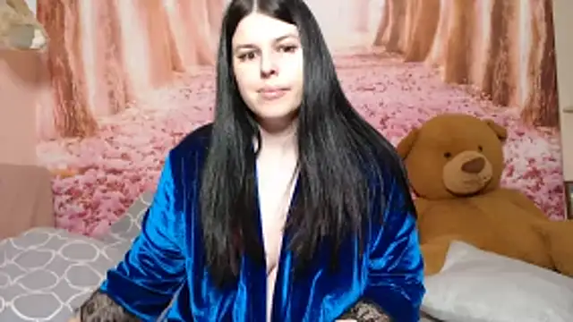 Annatrybebetter online show from March 2026 08:26:01 PM