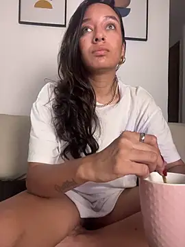 DianaHopson online show from February 2026 01:21:02 AM