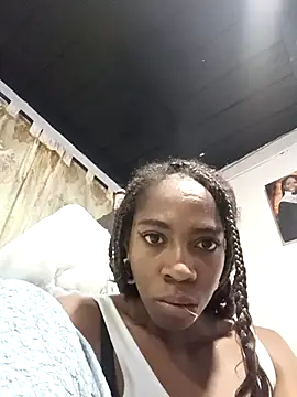 Snapshot of Shanelle__ chatting on November 2025 05:42:02 AM Shanelle online show from November 2025 05:42:02 AM