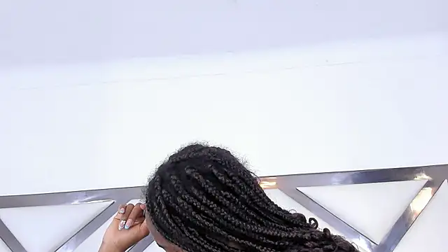 Snapshot of Shanelle__ chatting on December 2025 08:26:01 PM Shanelle online show from December 2025 08:26:01 PM