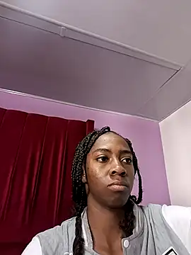 Snapshot of Shanelle__ chatting on December 2025 01:31:02 PM Shanelle online show from December 2025 01:31:02 PM