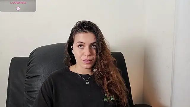 irinasweet27 online show from October 2025 02:30:01 AM