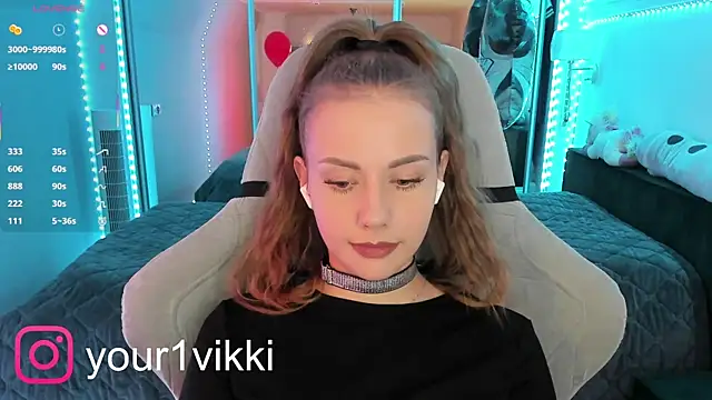 Snapshot of Vikki_Cheese chatting on February 2025 02:53:01 AM Vikki Cheese online show from February 2025 02:53:01 AM