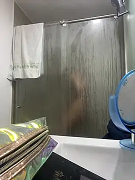 Ameellie online show from March 2025 03:14:02 PM