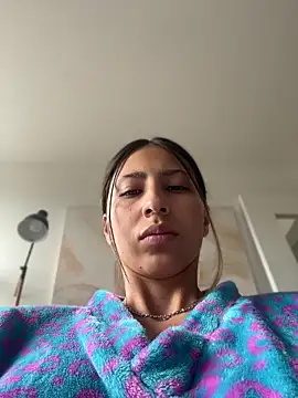 Ameellie online show from April 2026 03:15:02 PM