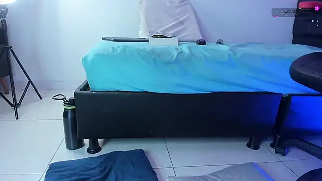 Mia depp online show from March 2025 10:53:01 PM