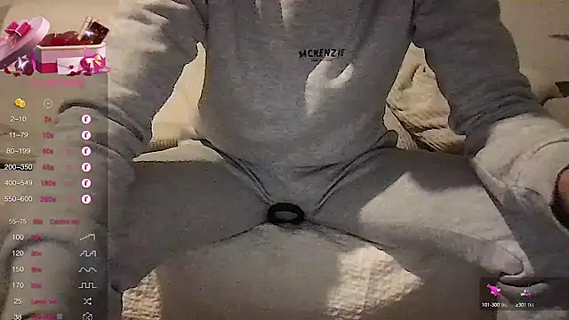 Snapshot of athenphysics chatting on January 2025 04:40:01 PM athenphysics online show from January 2025 04:40:01 PM