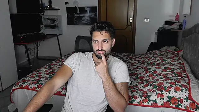 Alexox02 online show from October 2025 08:41:01 PM