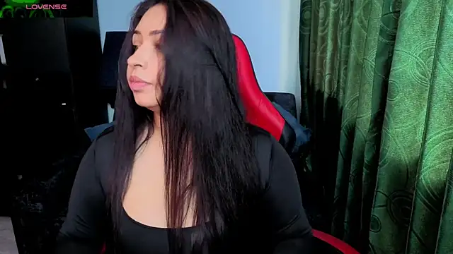 charlotee lovee69 online show from March 2026 09:32:02 PM