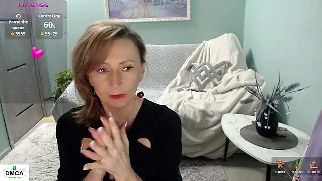 HornyMilf 777 online show from November 2025 06:56:02 AM