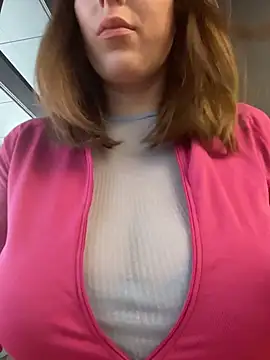 MommmyYummy online show from March 2026 11:49:01 AM