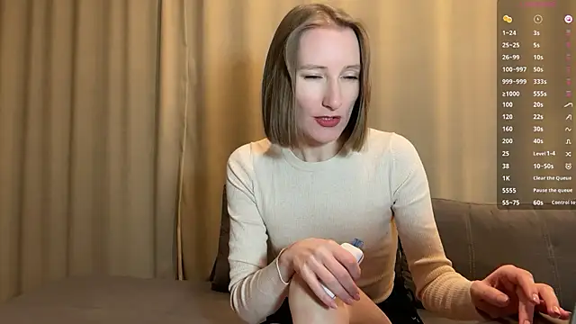 Snapshot of MonikaBos chatting on February 2025 10:58:01 PM MonikaBos online show from February 2025 10:58:01 PM