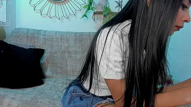 EmmaDuque online show from November 2025 10:53:02 PM