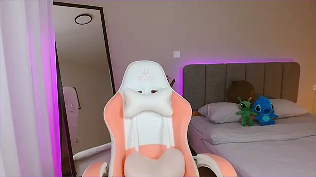 Mrs Tory online show from January 2025 03:26:02 AM