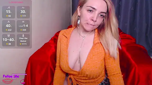 Snapshot of mia-joy chatting on February 2025 04:04:01 PM mia-joy online show from February 2025 04:04:01 PM