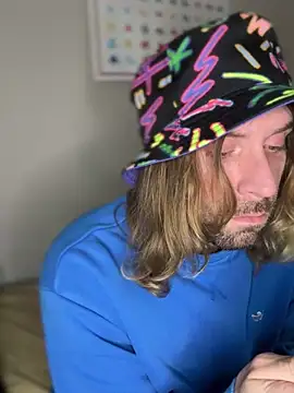 Snapshot of 4kUsh2Fashion0 chatting on January 2025 05:28:01 PM 4kUsh2Fashion0 online show from January 2025 05:28:01 PM