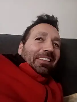 Snapshot of florin421 chatting on February 2026 06:37:02 PM florin421 online show from February 2026 06:37:02 PM