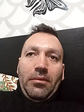 Snapshot of florin421 chatting on February 2026 05:51:01 AM florin421 online show from February 2026 05:51:01 AM