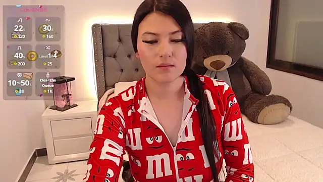 Snapshot of Nicols66 chatting on December 2024 12:51:02 AM Nicols66 online show from December 2024 12:51:02 AM