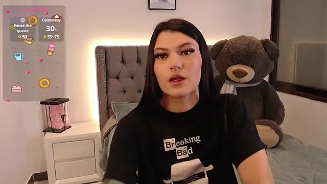 Snapshot of Nicols66 chatting on March 2025 12:11:02 AM Nicols66 online show from March 2025 12:11:02 AM