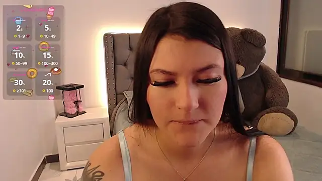 Snapshot of Nicols66 chatting on March 2025 10:17:02 PM Nicols66 online show from March 2025 10:17:02 PM