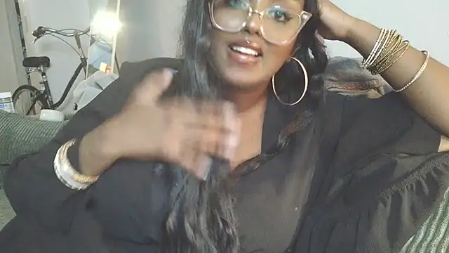 Snapshot of SiminFox chatting on September 2025 04:58:02 AM SiminFox online show from September 2025 04:58:02 AM