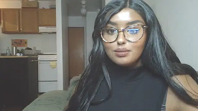 Snapshot of SiminFox chatting on October 2025 12:38:01 AM SiminFox online show from October 2025 12:38:01 AM