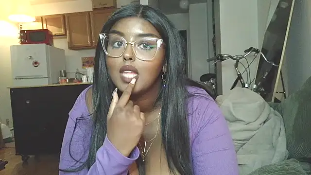 Snapshot of SiminFox chatting on October 2025 01:27:02 AM SiminFox online show from October 2025 01:27:02 AM