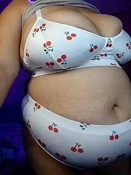 EllisW8 online show from September 2025 11:23:01 AM