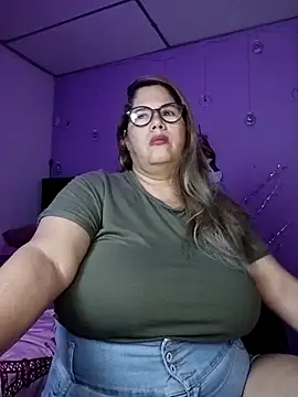 EllisW8 online show from November 2025 11:54:02 AM