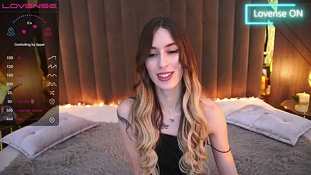 Snapshot of Sexy_Lava chatting on January 2025 07:14:01 AM Sexy Lava online show from January 2025 07:14:01 AM