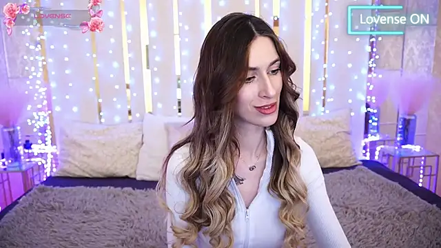 Snapshot of Sexy_Lava chatting on March 2025 10:15:02 AM Sexy Lava online show from March 2025 10:15:02 AM