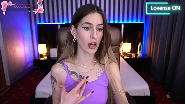 Snapshot of Sexy_Lava chatting on March 2025 05:15:01 PM Sexy Lava online show from March 2025 05:15:01 PM