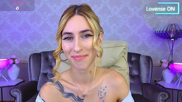 Snapshot of Sexy_Lava chatting on September 2025 06:04:02 AM Sexy Lava online show from September 2025 06:04:02 AM