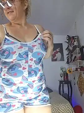 evelin hott online show from February 2025 02:40:01 AM