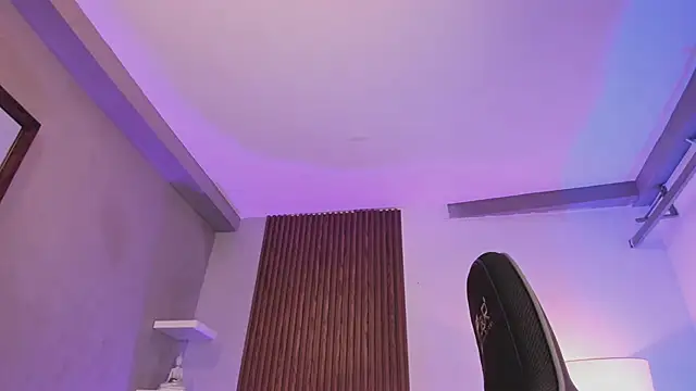 liam collins21 online show from February 2026 11:42:02 AM