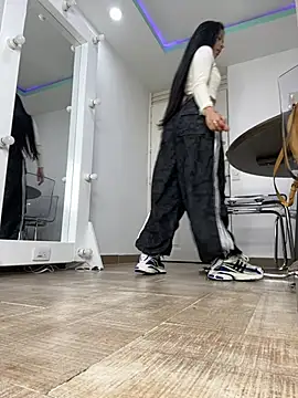 Lexa queen online show from April 2026 03:01:01 AM