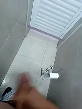 Snapshot of Brutao_ chatting on September 2025 07:52:01 PM Brutao online show from September 2025 07:52:01 PM