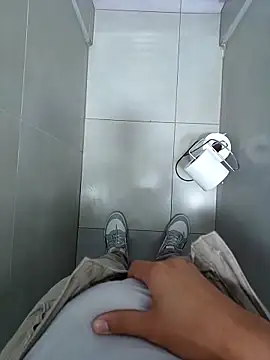 Snapshot of Brutao_ chatting on November 2025 06:09:02 PM Brutao online show from November 2025 06:09:02 PM