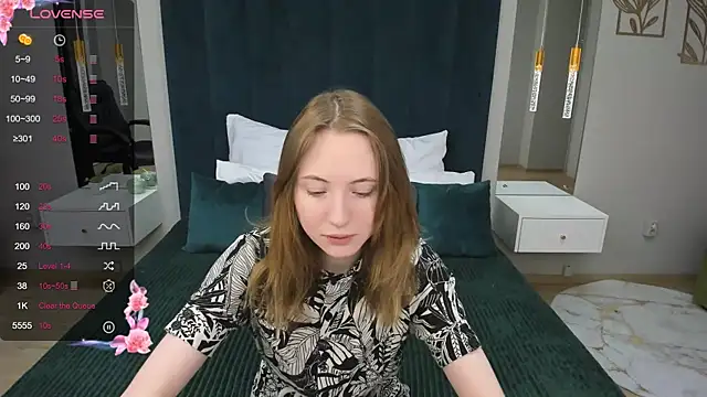 Cowell Adelina online show from January 2025 02:47:01 PM