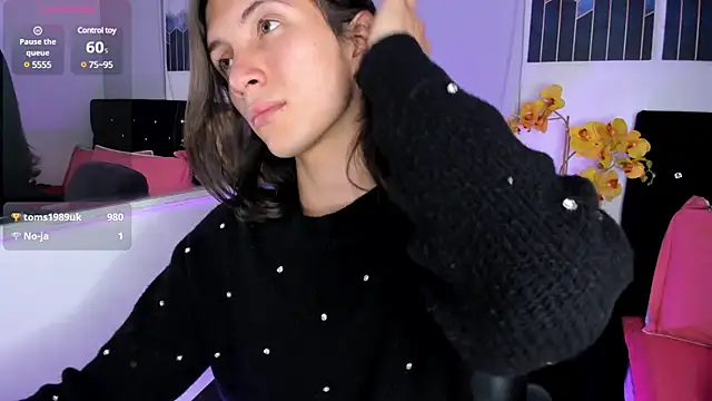 Feniix   online show from January 2025 07:14:02 AM