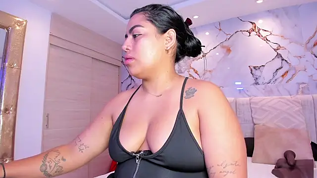 kiana cream online show from November 2025 11:54:01 AM