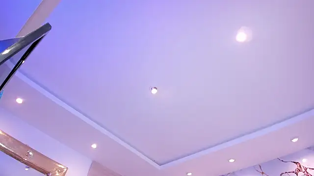 kiana cream online show from January 2026 05:26:02 PM