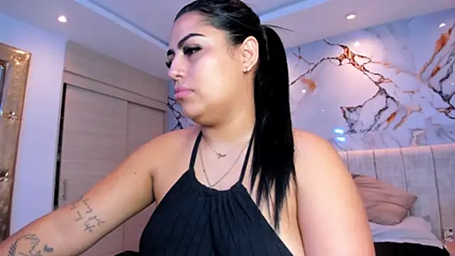 kiana cream online show from June 2026 12:59:01 PM