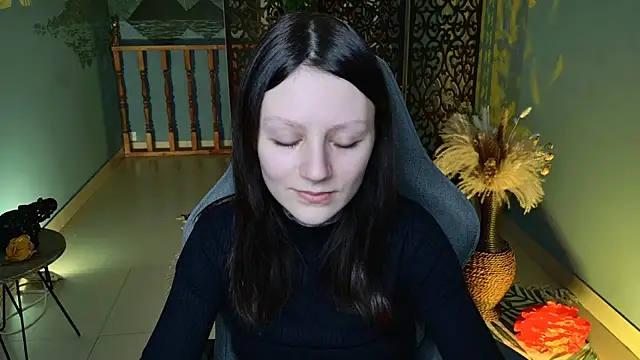 VeliraBraitberg online show from December 2024 11:11:02 AM