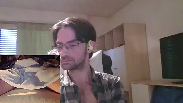 Snapshot of Drmoriarty07 chatting on December 2024 08:19:02 AM Drmoriarty07 online show from December 2024 08:19:02 AM